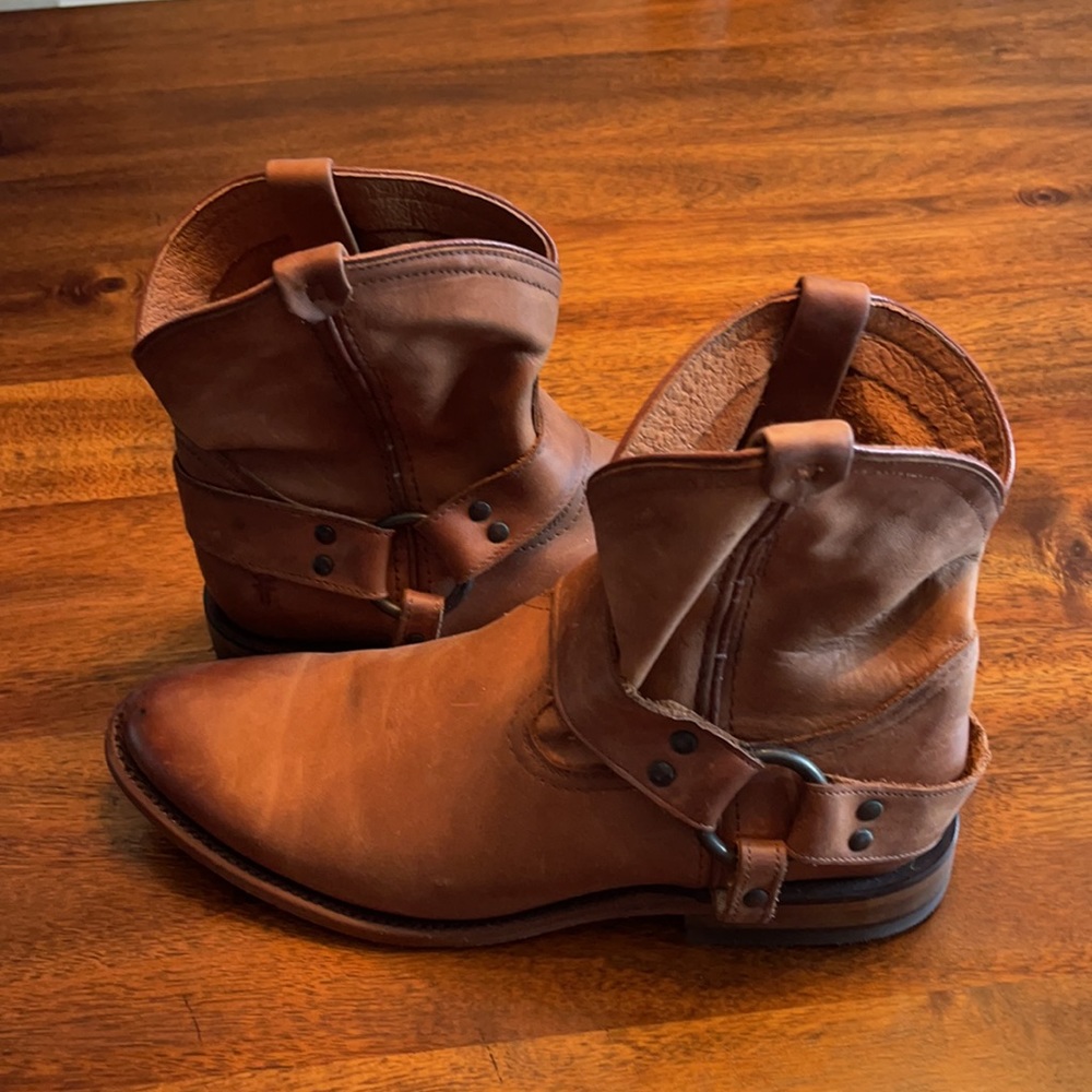 Frye booties - like new